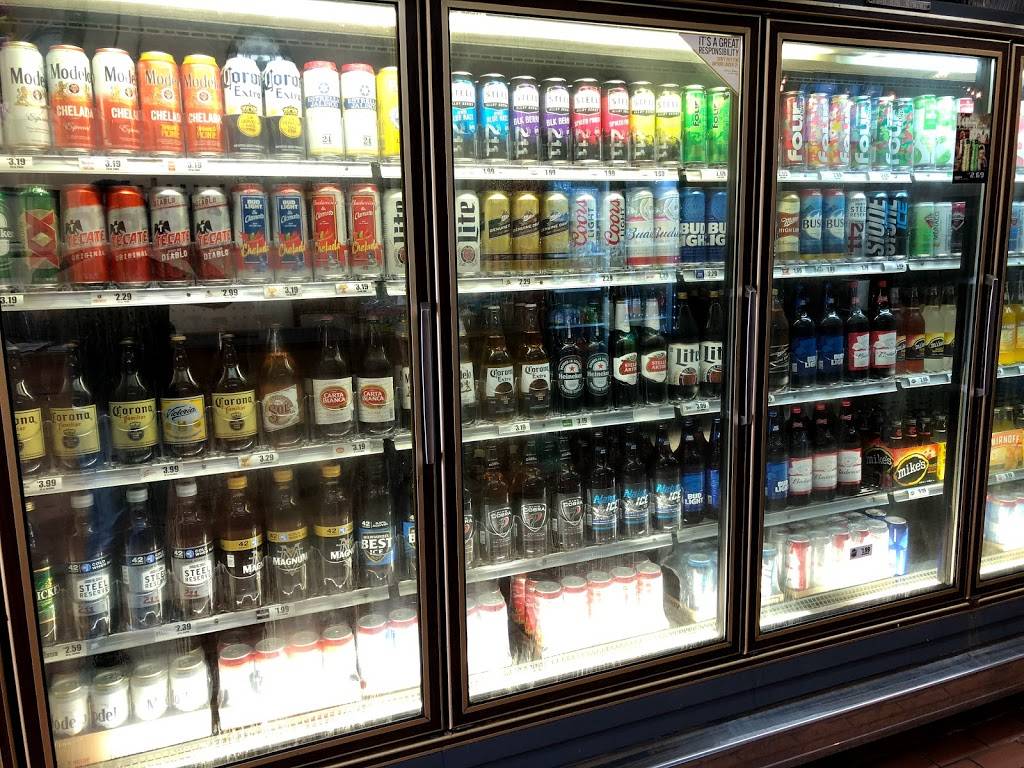 Licoreria & Taqueria Perez | restaurant | 4129 S Archer Ave, Chicago, IL 60632, USA | 7738901981 OR +1 773-890-1981