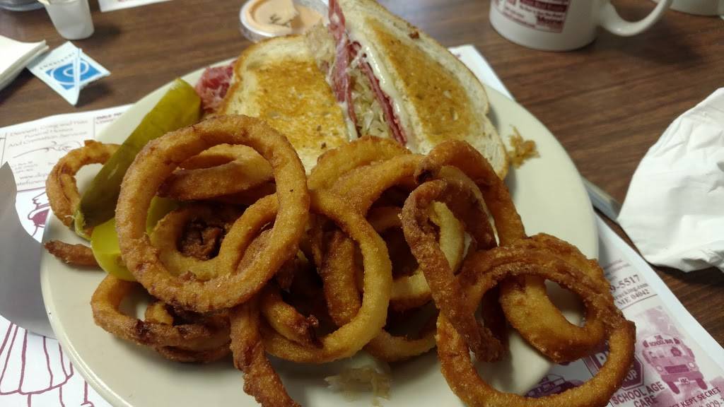 Tory Hill Cafe | restaurant | 15 Pinkham Dr, Buxton, ME 04093, USA | 2079295665 OR +1 207-929-5665