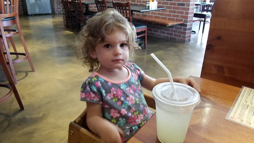 The Sandlot & Right Field Pizza | restaurant | 301 N Main St, Seneca, IL 61360, USA | 8153578600 OR +1 815-357-8600