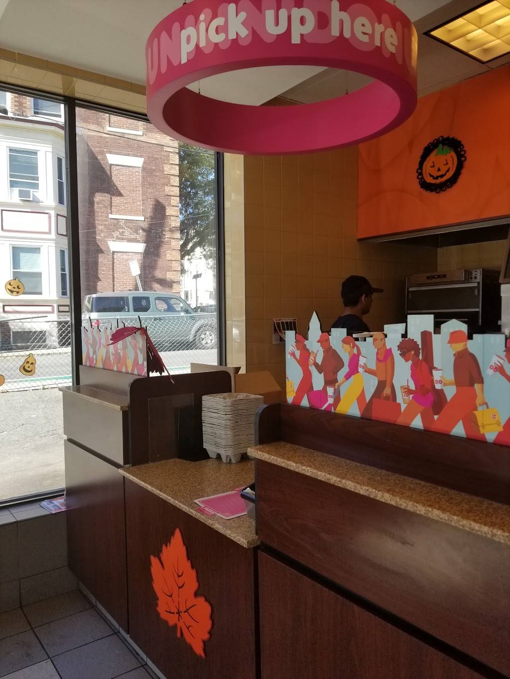 Dunkin | bakery | 519 Somerville Ave, Somerville, MA 02143, USA | 6176283355 OR +1 617-628-3355
