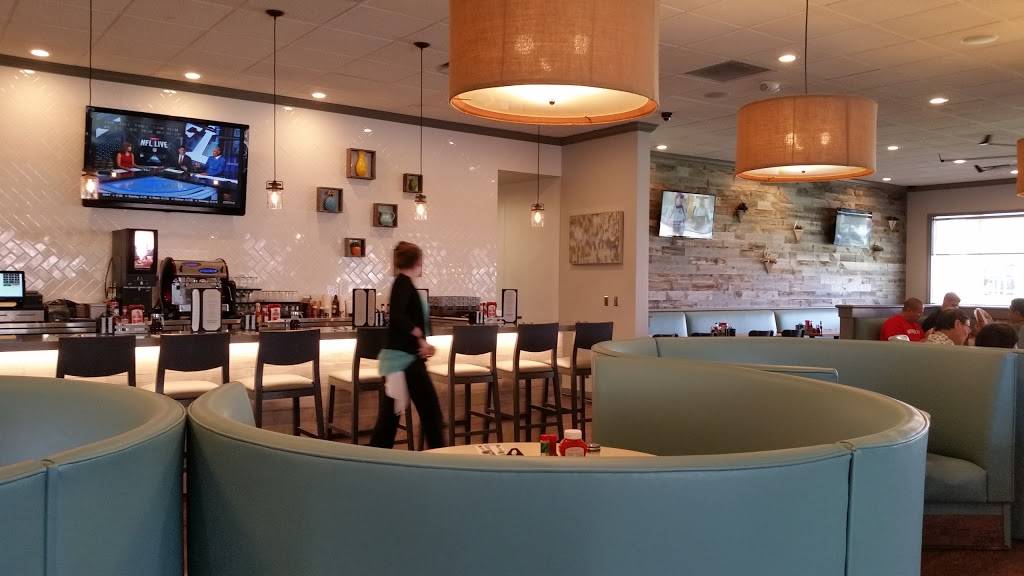 The Broken Yolk Cafe | restaurant | 8111 Mira Mesa Blvd, San Diego, CA 92126, USA | 8585649655 OR +1 858-564-9655