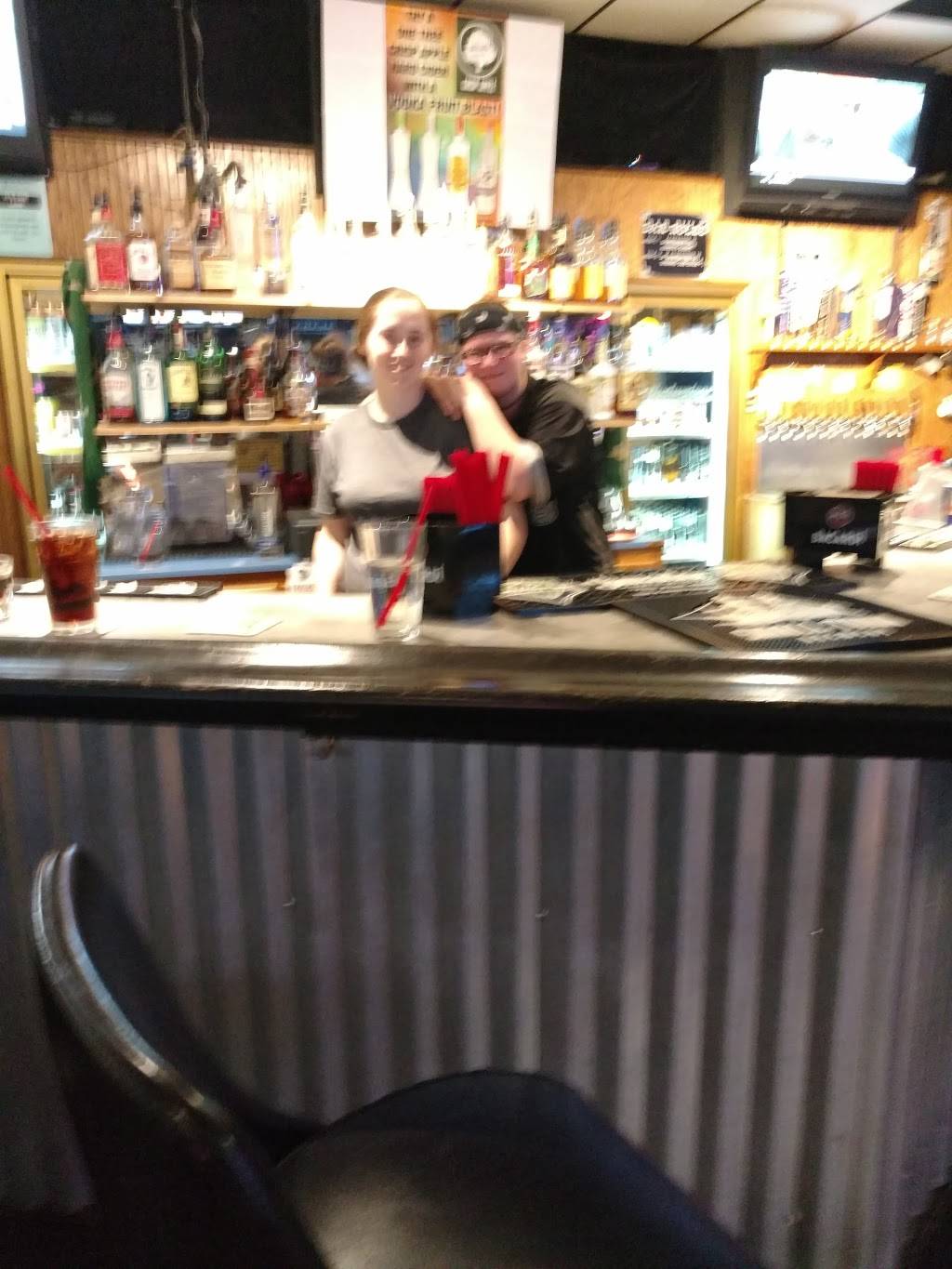 The Rec Room Bar and Grill | restaurant | 14920 Hwy 99 #130, Lynnwood, WA 98087, USA | 4252458899 OR +1 425-245-8899