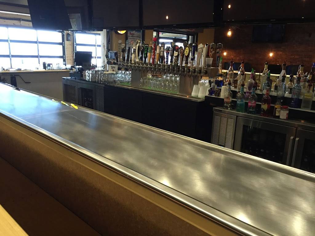 11th Frame Bar and Grille | restaurant | 540 Fairground Hill Rd, Butler, PA 16001, USA | 7242838570 OR +1 724-283-8570