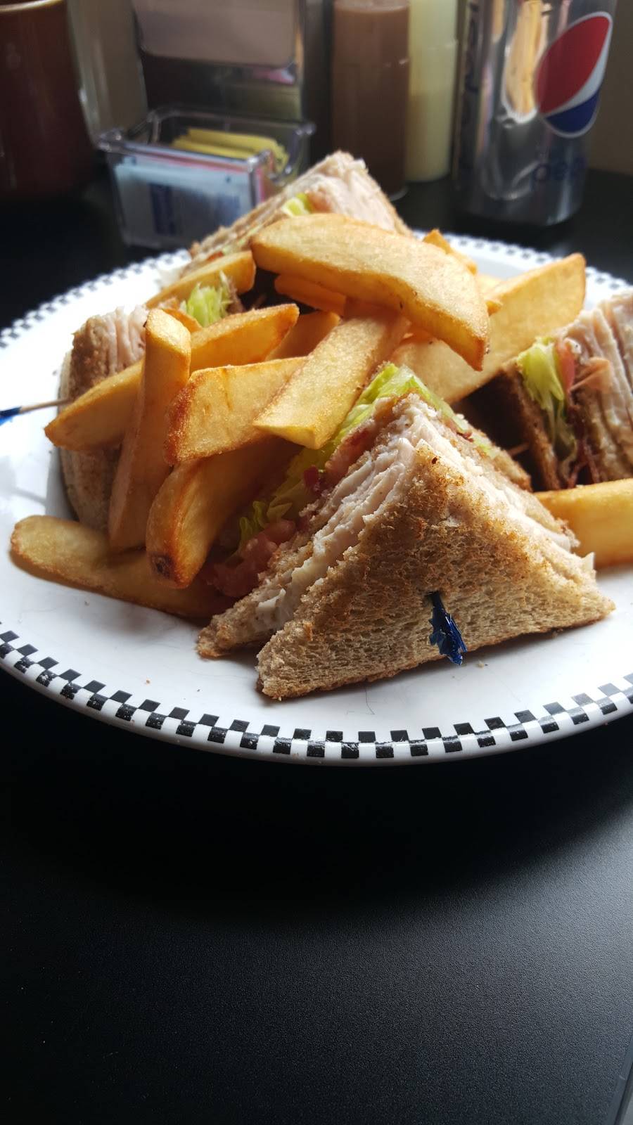 BLTs Breakfast Lunch & Takeout | restaurant | 176 Broad St, Lynn, MA 01901, USA | 7815989284 OR +1 781-598-9284