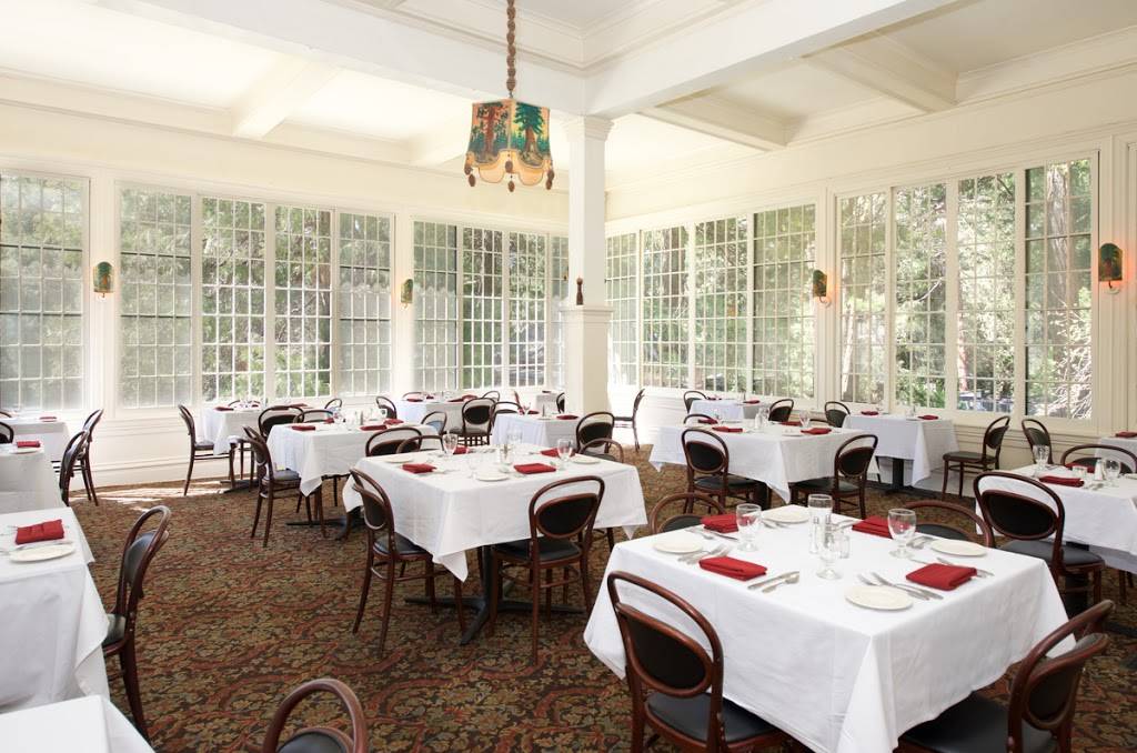 Wawona Hotel Dining Room | restaurant | 8308 Wawona Rd, Wawona, CA 95389, USA | 2093751425 OR +1 209-375-1425