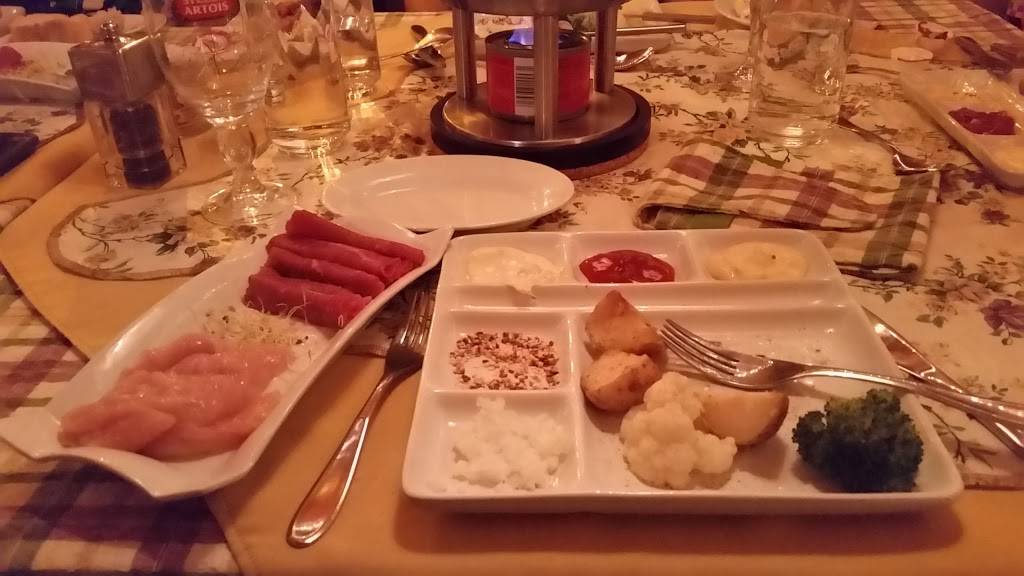 La Flânerie du Week End | restaurant | 604 QC-201, Saint-Clet, QC J0P 1S0, Canada | 4504563870 OR +1 450-456-3870