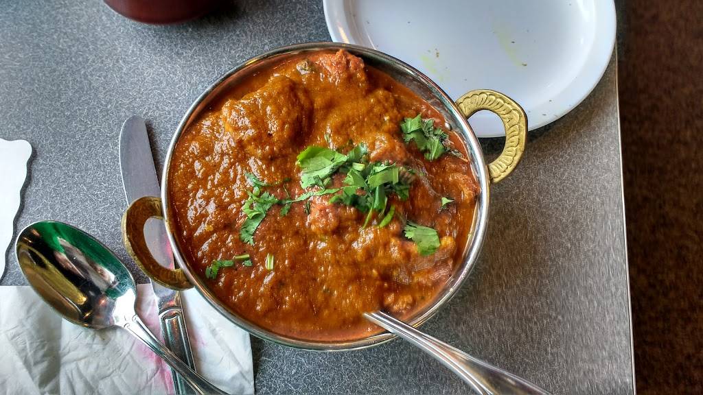 Curry Leaf Indian Cuisine | restaurant | 2222 44th St SE, Grand Rapids, MI 49508, USA | 6162814452 OR +1 616-281-4452