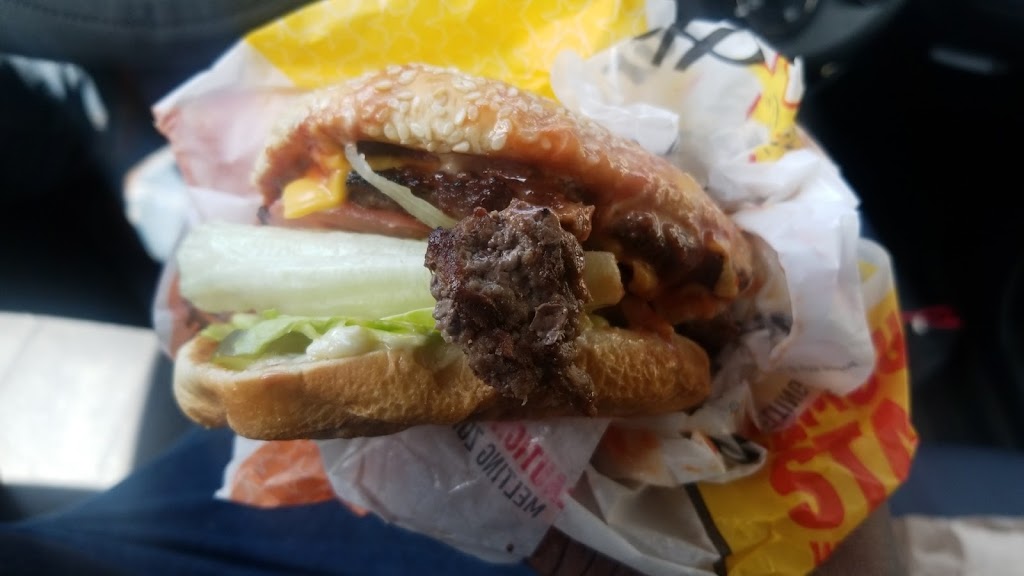 Hardees | restaurant | 1570 W Fairfield Dr, Pensacola, FL 32501, USA | 8504321669 OR +1 850-432-1669