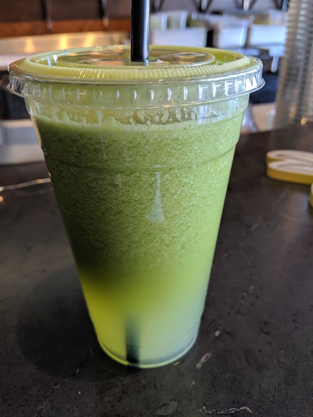 Just Cut Organic Juice Bar and Fitness | restaurant | 412 SW Evergreen Ave, Redmond, OR 97756, USA | 5417712161 OR +1 541-771-2161