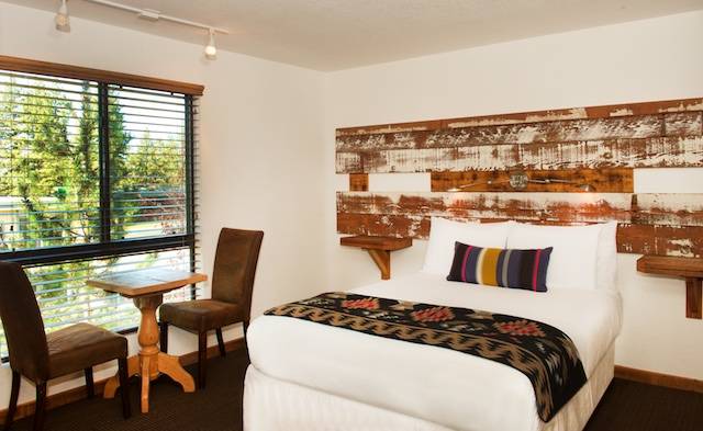 Hotel Becket, Trademark Collection by Wyndham | restaurant | 4003 Lake Tahoe Blvd, South Lake Tahoe, CA 96150, USA | 8443429267 OR +1 844-342-9267