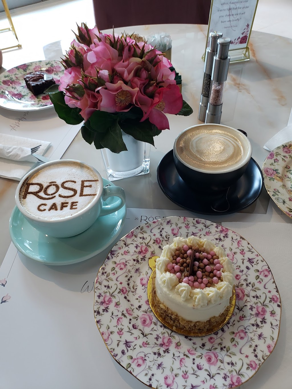 Rose Cafe | restaurant | 16690 Collins Ave Suite 102, Sunny Isles Beach, FL 33160, USA | 7869919922 OR +1 786-991-9922