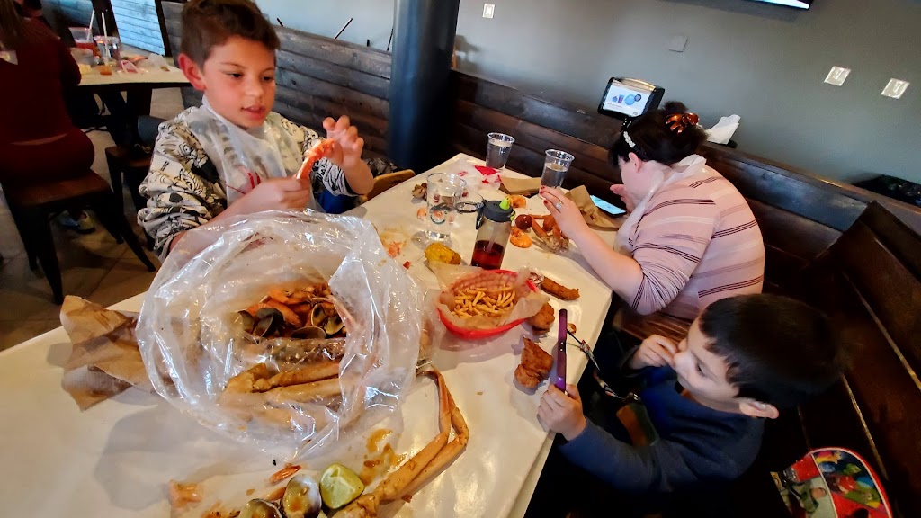 Raising Claw | restaurant | 13265 Harbor Blvd, Garden Grove, CA 92843, USA | 7148676521 OR +1 714-867-6521