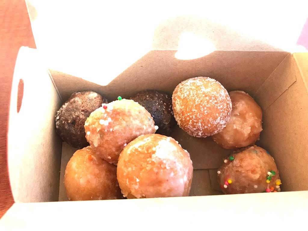 Tim Hortons | restaurant | 2258 Crooks Rd, Rochester Hills, MI 48309, USA | 2485643000 OR +1 248-564-3000