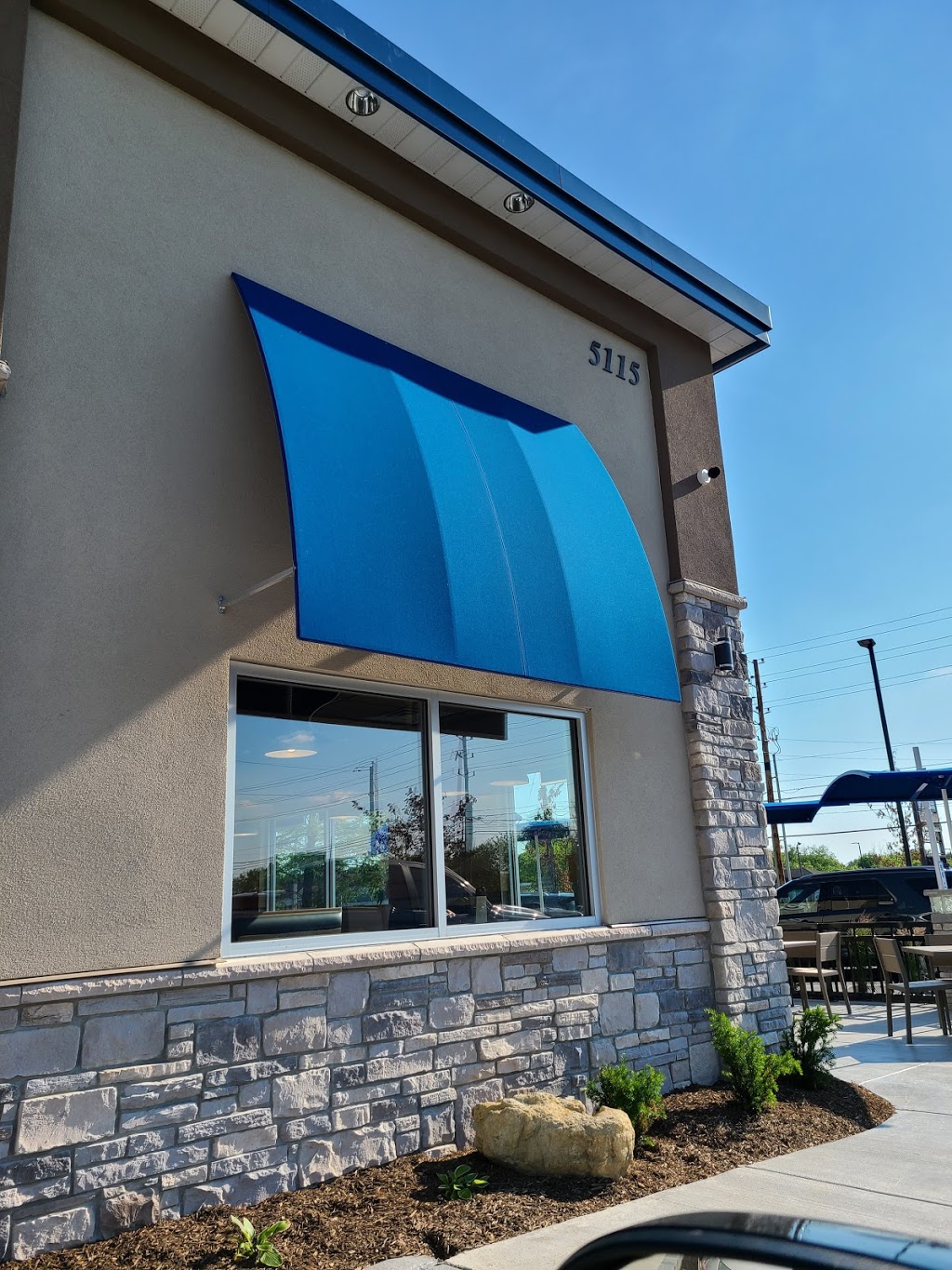 Culver’s | restaurant | 4805 S Emerson Ave, Indianapolis, IN 46203, USA | 3175919277 OR +1 317-591-9277