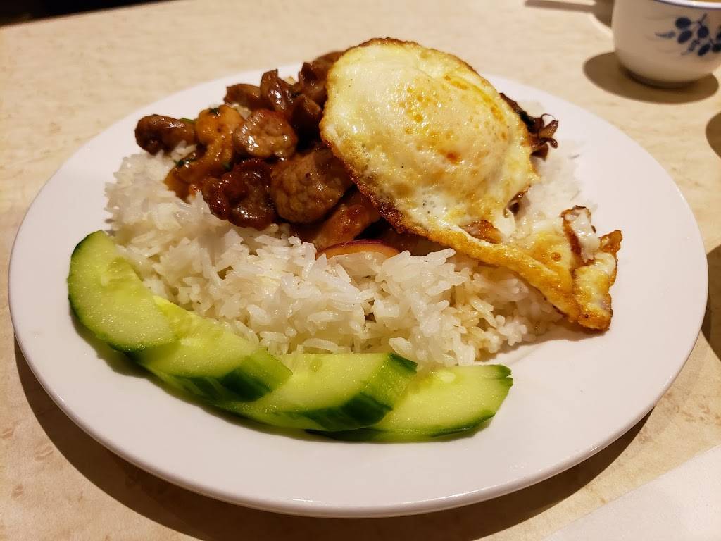 Pho Asia | restaurant | 110 Woodbridge Ave, Woodbridge, ON L4L 2S6, Canada | 9058567513 OR +1 905-856-7513