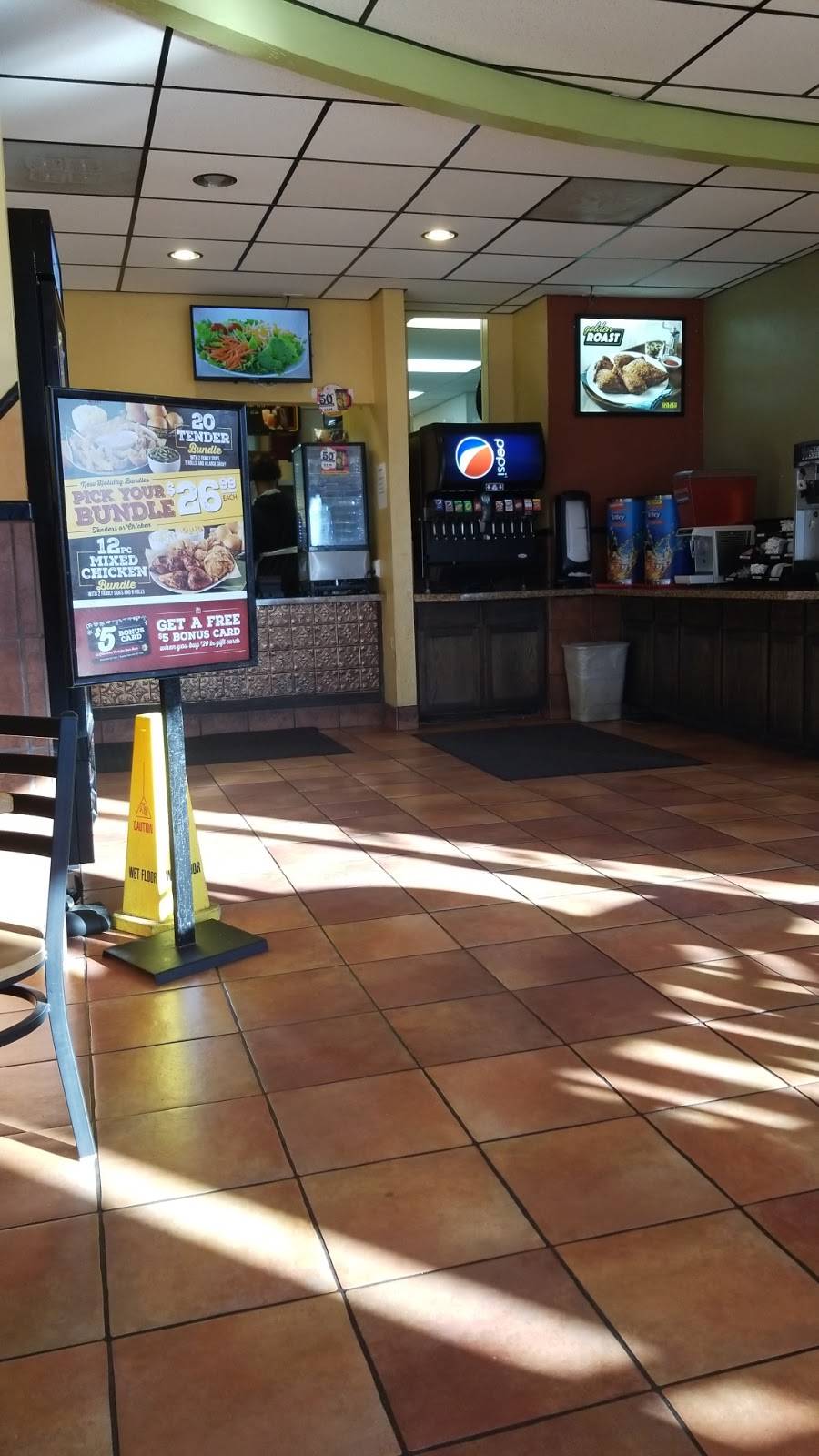 Golden Chick | meal takeaway | 106 S Cockrell Hill Rd, DeSoto, TX 75115, USA | 9722236436 OR +1 972-223-6436