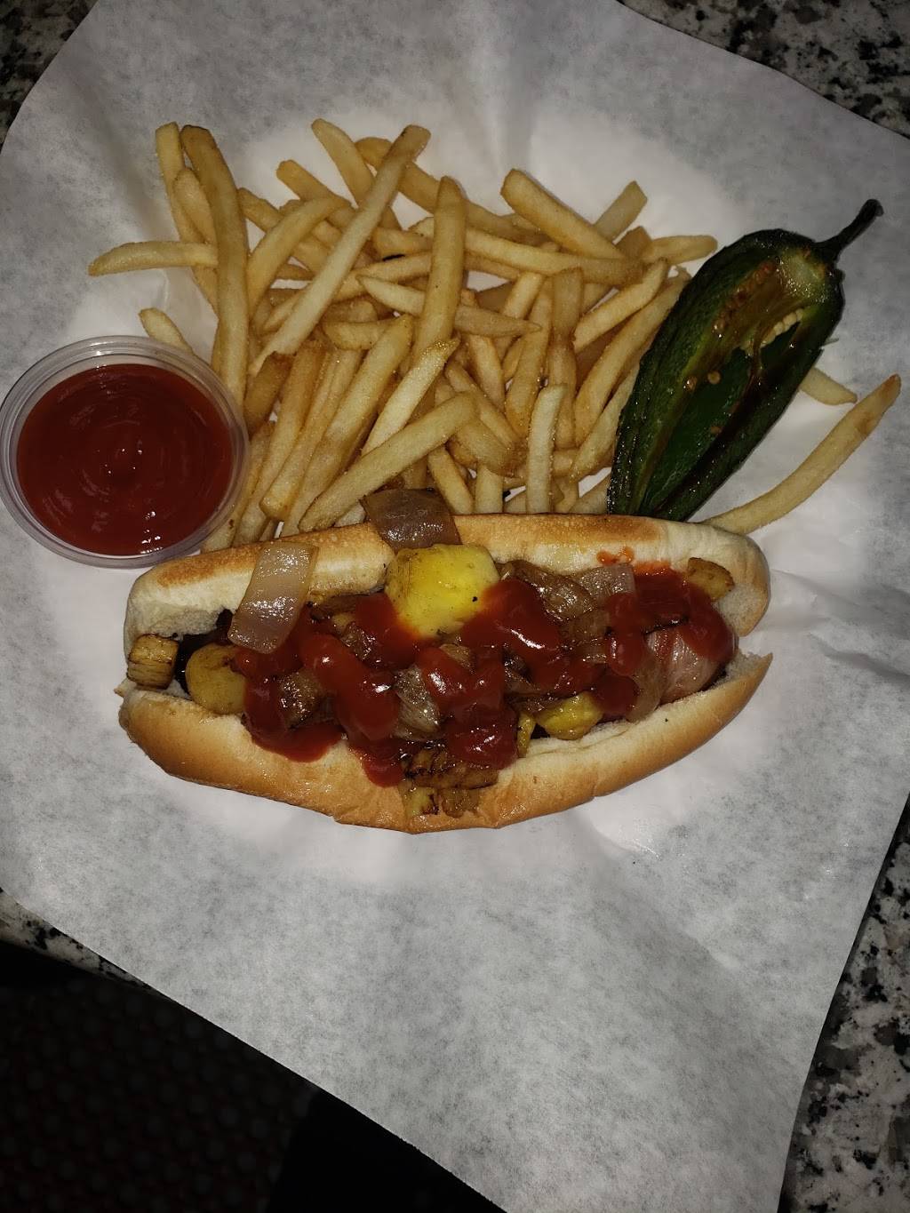 Taqueria El Rey | restaurant | 8 Williams Rd, Salinas, CA 93905, USA | 8314246211 OR +1 831-424-6211