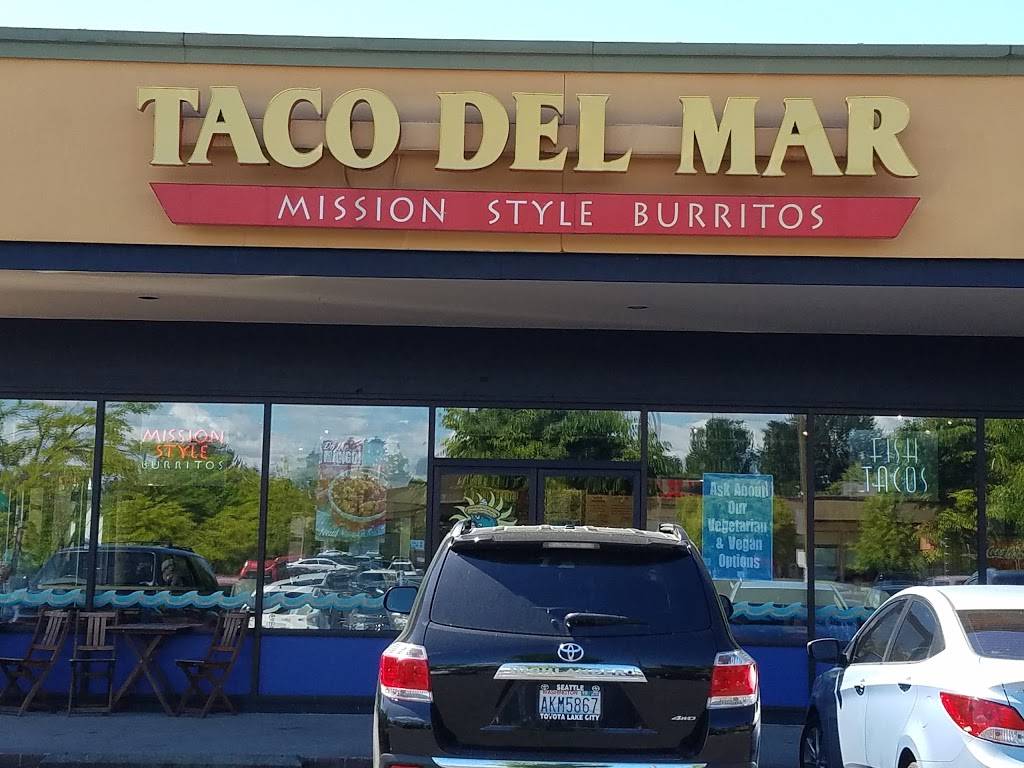 Taco Del Mar - Northgate | restaurant | 11016 8th Ave NE, Seattle, WA 98125, USA | 2062676767 OR +1 206-267-6767