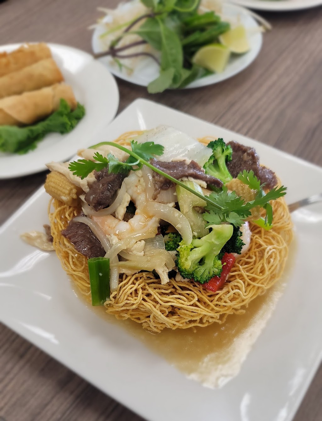 Yuma Pho | restaurant | 394 E 16th St, Yuma, AZ 85364, USA | 9282597190 OR +1 928-259-7190