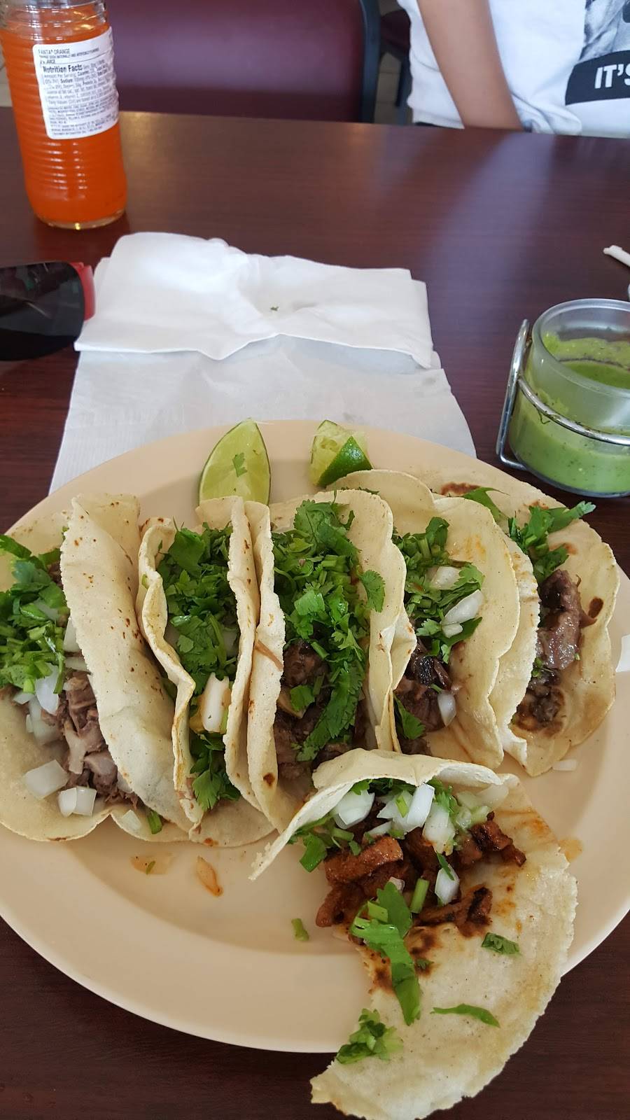 Taqueria Basurto | restaurant | 4055, 419 Thompson St, Shelbyville, TN 37160, USA | 9312054762 OR +1 931-205-4762