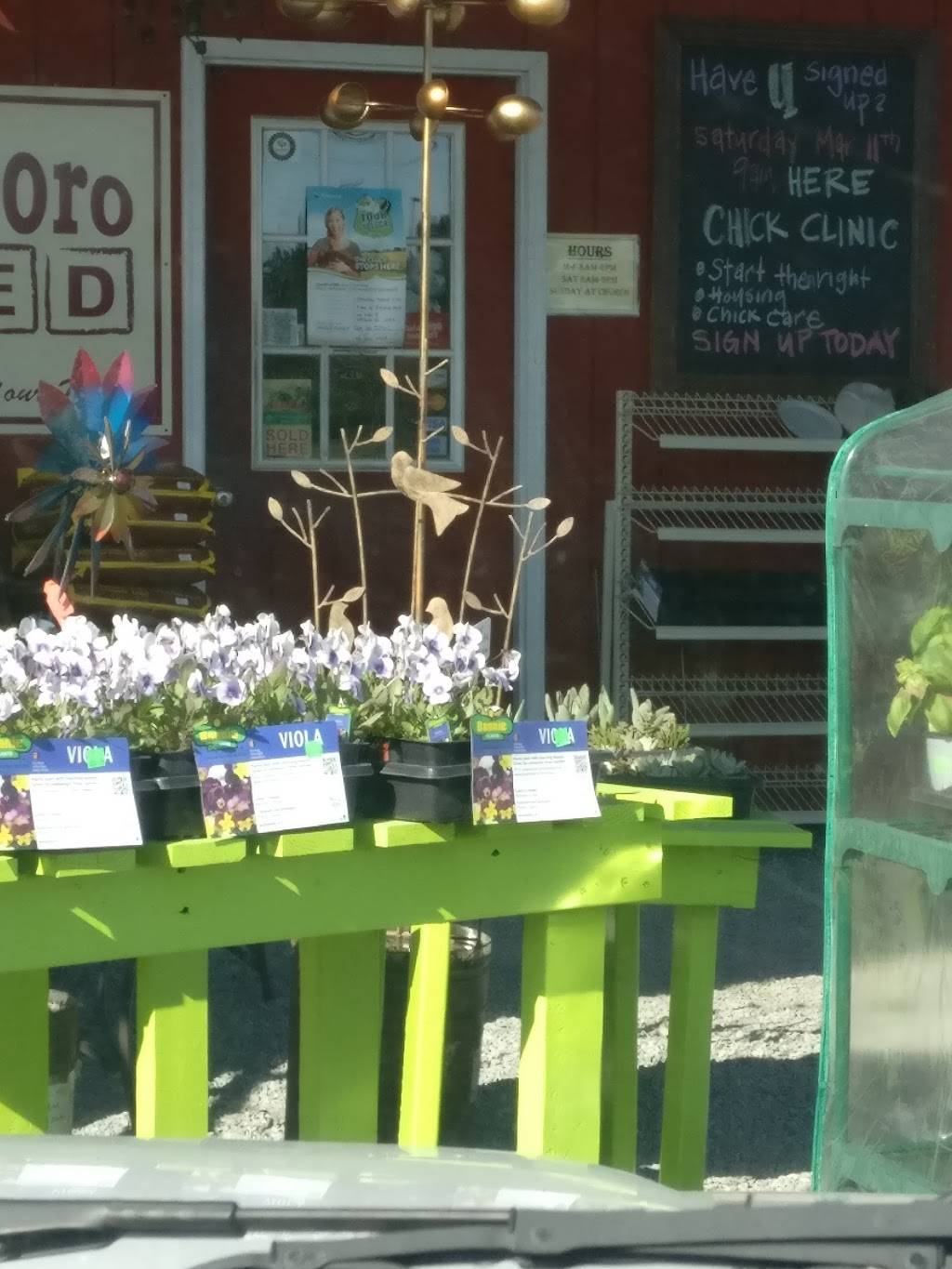 Pittsboro Feed | restaurant | 1103 East St, Pittsboro, NC 27312, USA | 9195422454 OR +1 919-542-2454