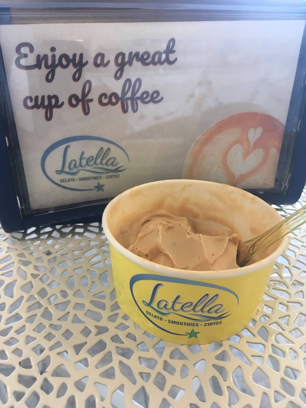Latella Gelato | restaurant | 11 Boardwalk #110, Carolina Beach, NC 28428, USA | 9106363424 OR +1 910-636-3424