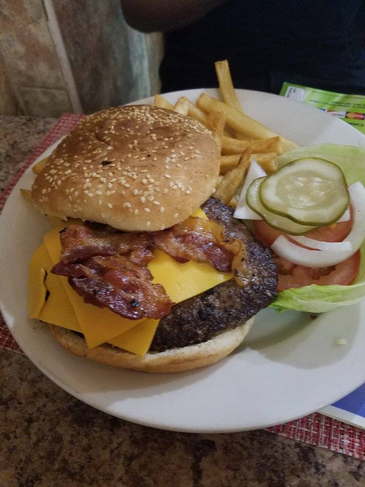 El Ranchito Poblano | restaurant | 1306 Flatbush Ave, Brooklyn, NY 11210, USA | 7182820366 OR +1 718-282-0366