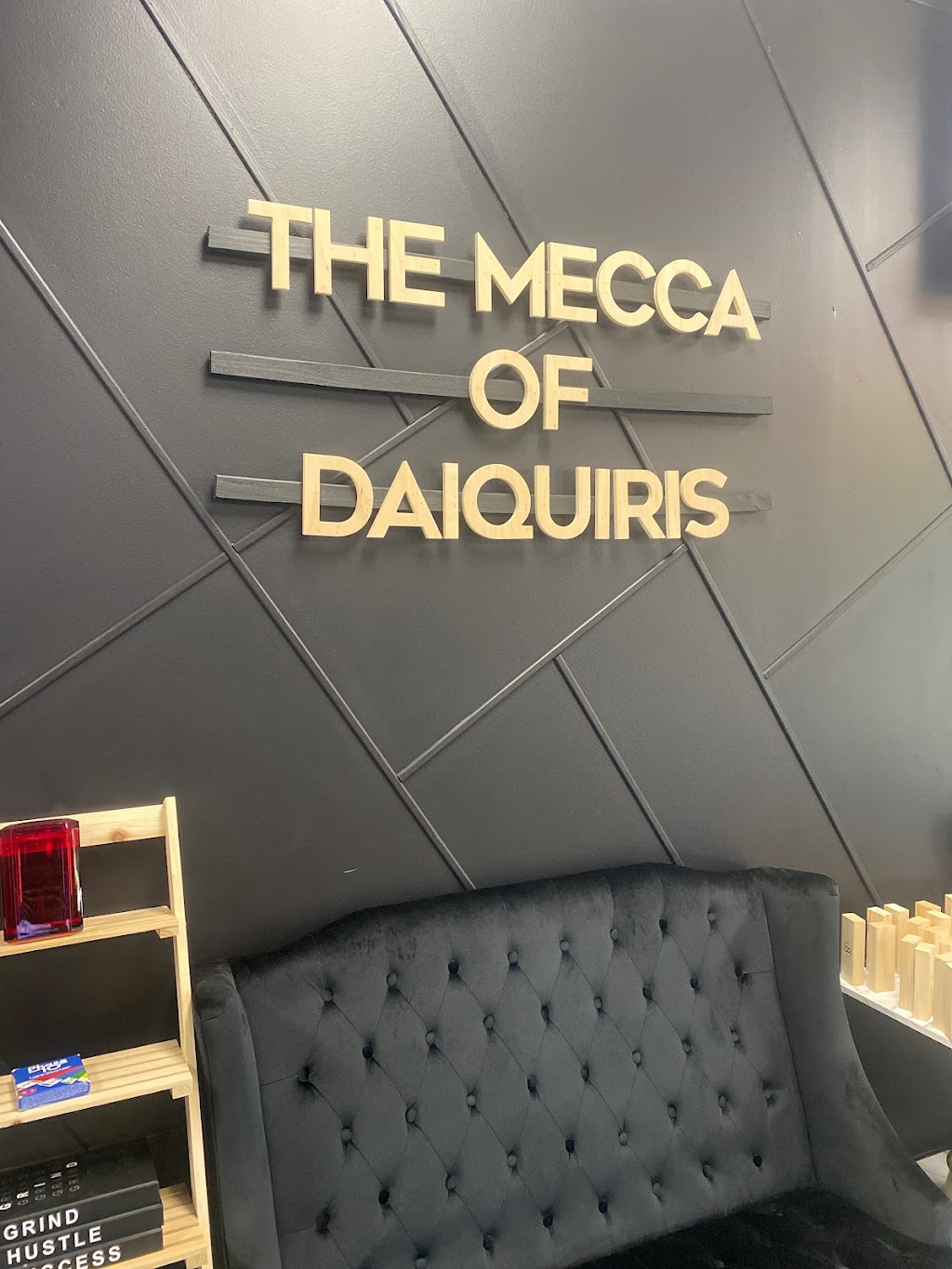 The Mecca of Daiquiris | restaurant | 2902 Almeda Genoa Rd B, Houston, TX 77047, USA | 2818466226 OR +1 281-846-6226