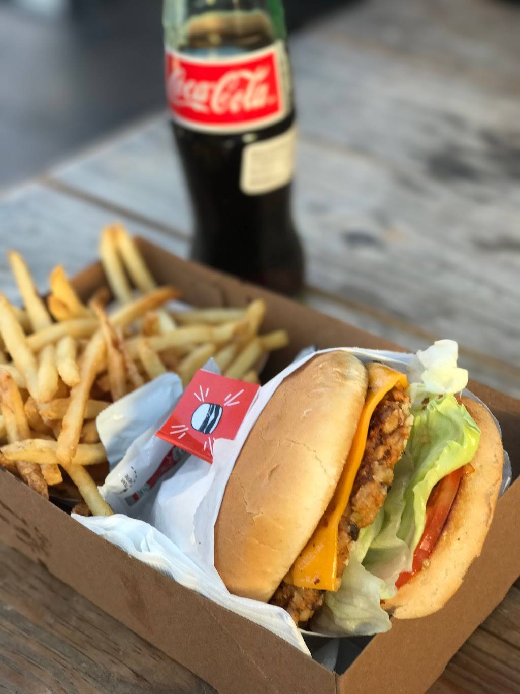 Burgerlords | restaurant | 943 N Broadway #102, Los Angeles, CA 90012, USA | 3234054012 OR +1 323-405-4012