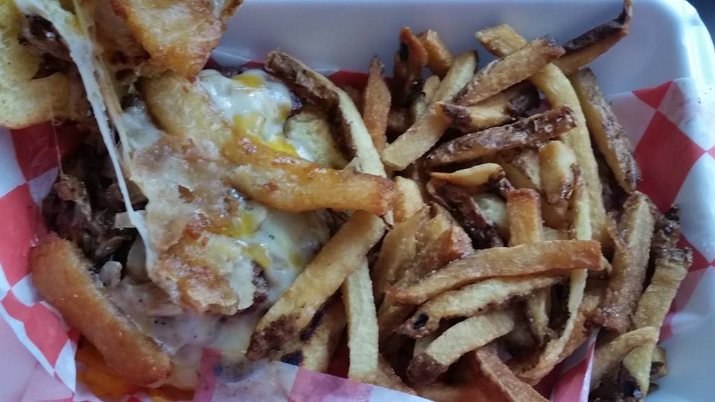 Dash Inn | restaurant | 2716 Mahoning Ave, Youngstown, OH 44509, USA | 3307935030 OR +1 330-793-5030