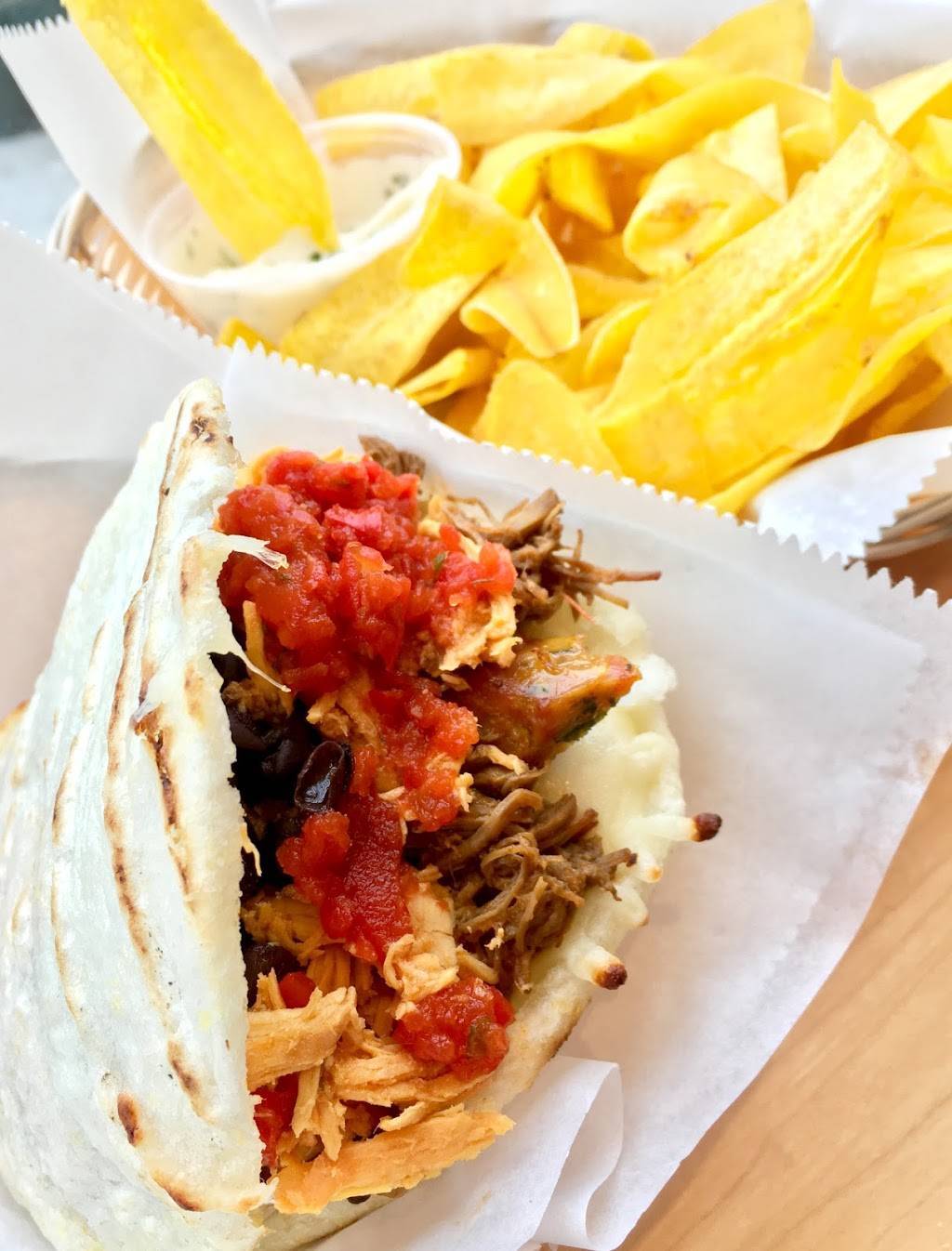 The Arepa Place | restaurant | 131 W Elder St, Cincinnati, OH 45202, USA | 5137449500 OR +1 513-744-9500