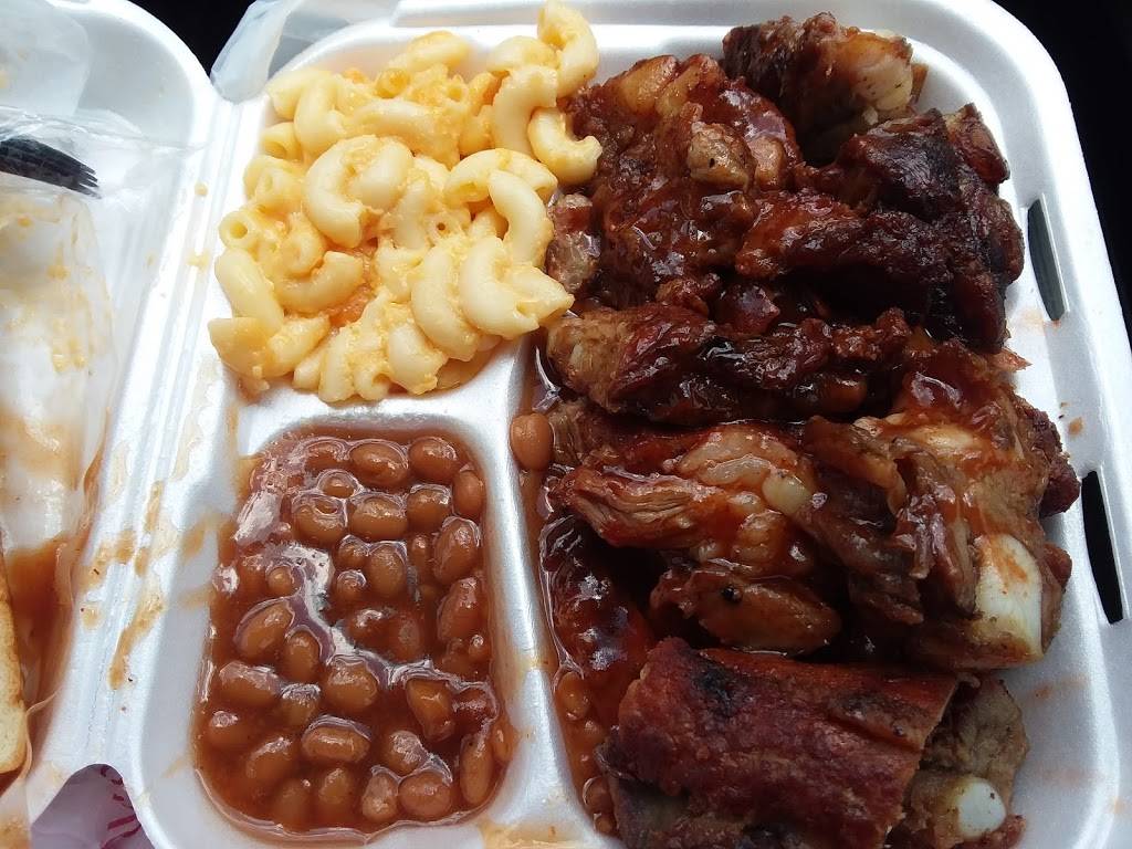 D&D Barbeque & Ribs | restaurant | 1975 Sylvan Rd SW, Atlanta, GA 30310, USA | 4047561177 OR +1 404-756-1177