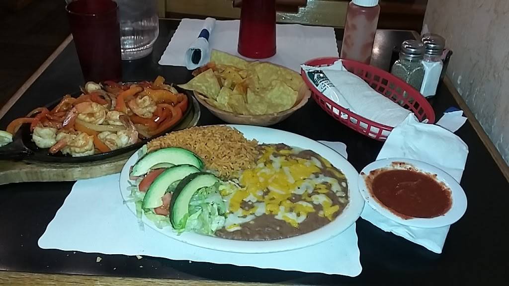 La Puente Restaurant | restaurant | 3205 S State St, South Salt Lake, UT 84115, USA | 8012813272 OR +1 801-281-3272