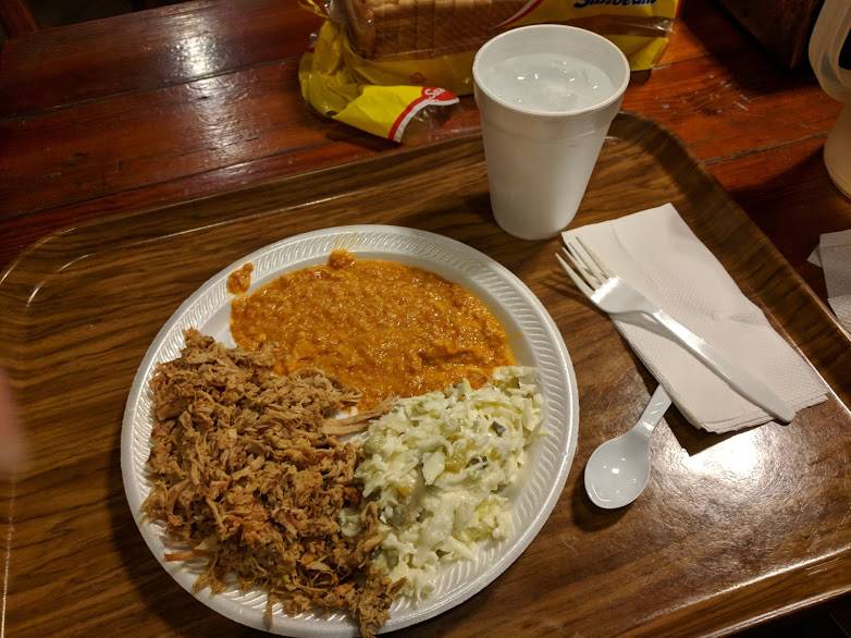 Heavys Bar-B-Que | restaurant | 2155 Sparta Rd SE, Crawfordville, GA 30631, USA | 7064562445 OR +1 706-456-2445