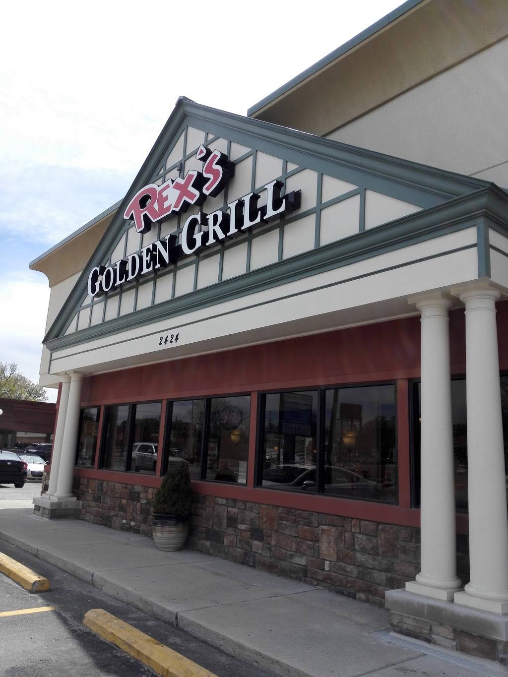 Rexs Golden Grill | restaurant | 2424 S Telegraph Rd, Dearborn, MI 48124, USA | 3135657066 OR +1 313-565-7066