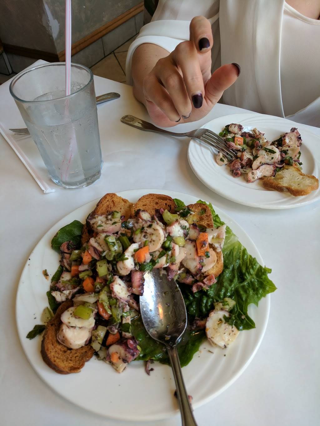 Demetris | restaurant | 660 Lake Cook Rd, Deerfield, IL 60015, USA | 8479400777 OR +1 847-940-0777