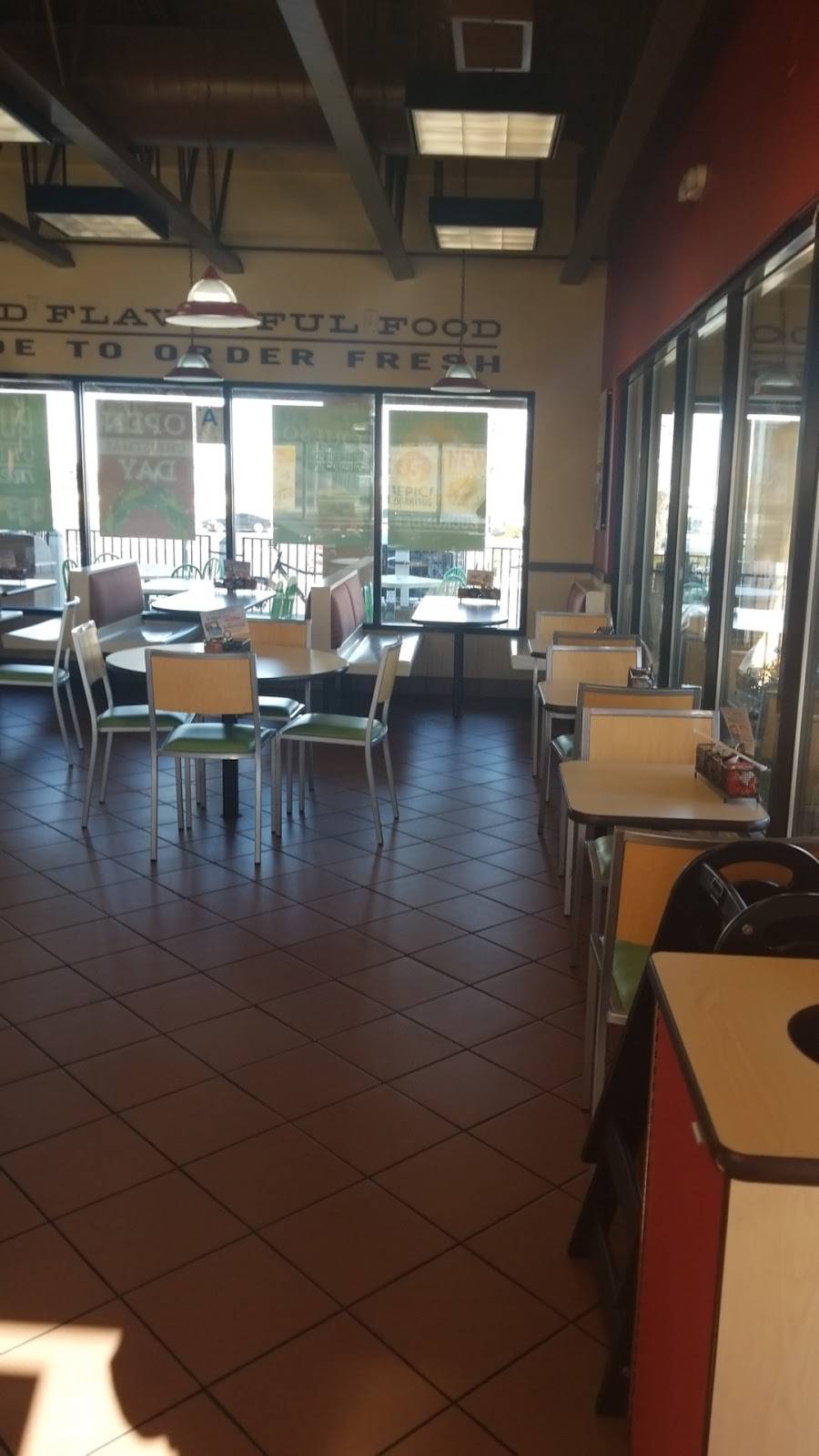 Del Taco | meal takeaway | 4131 W Ave L, Lancaster, CA 93536, USA | 6619433072 OR +1 661-943-3072
