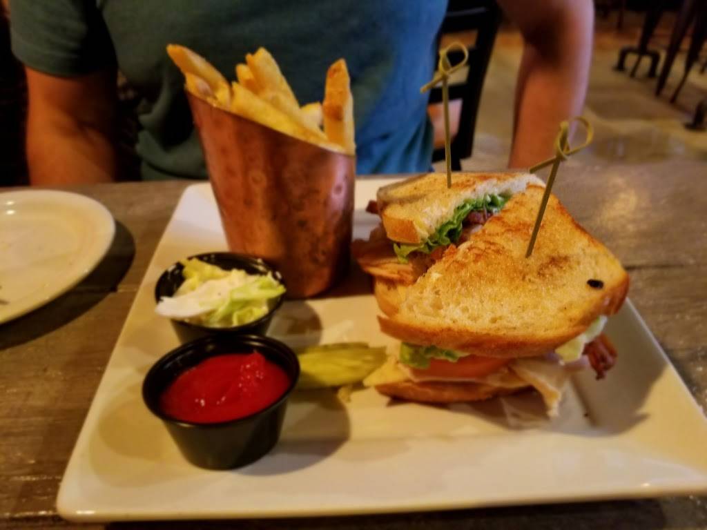 Region Ale Tap House & Eatery | restaurant | 1080 US-41, Schererville, IN 46375, USA | 2193222337 OR +1 219-322-2337