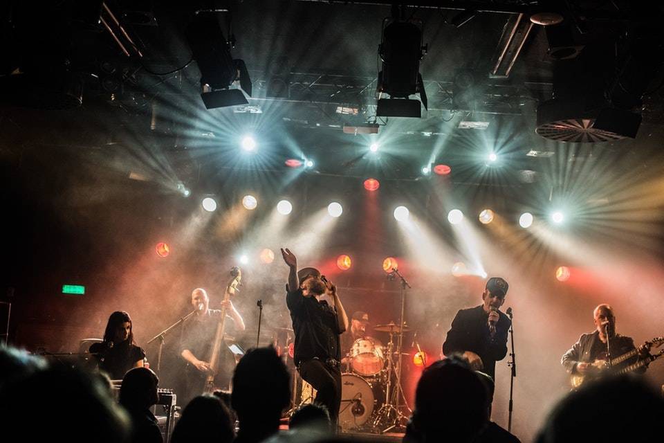 Globe Hall Live Music and BBQ | restaurant | 4483 Logan St, Denver, CO 80216, USA | 3032961003 OR +1 303-296-1003