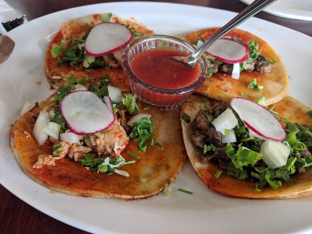 Amelias Exquisite Mexican Dining | restaurant | 105 NE 4th Ave, Hillsboro, OR 97124, USA | 5036150191 OR +1 503-615-0191