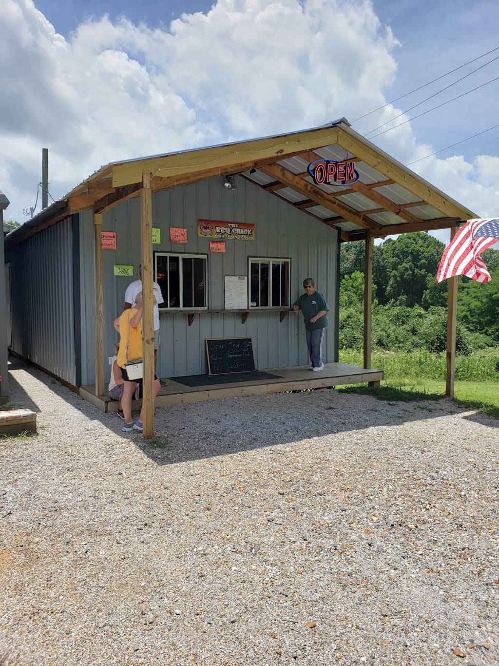 The BBQ shack | restaurant | 829 Middleton Rd, Winona, MS 38967, USA | 6628097000 OR +1 662-809-7000