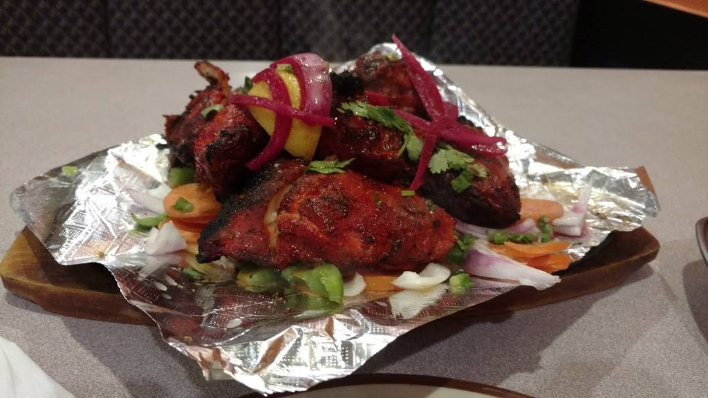 Pals Indian Cuisine | restaurant | 2915 28th Street Southeast, Kentwood, MI 49512, USA | 6169572271 OR +1 616-957-2271