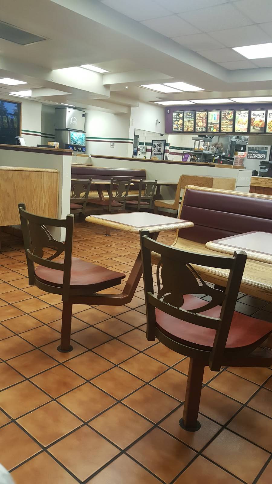 Taco Bell | meal takeaway | 532 W Hammer Ln, Stockton, CA 95210, USA | 2094779566 OR +1 209-477-9566