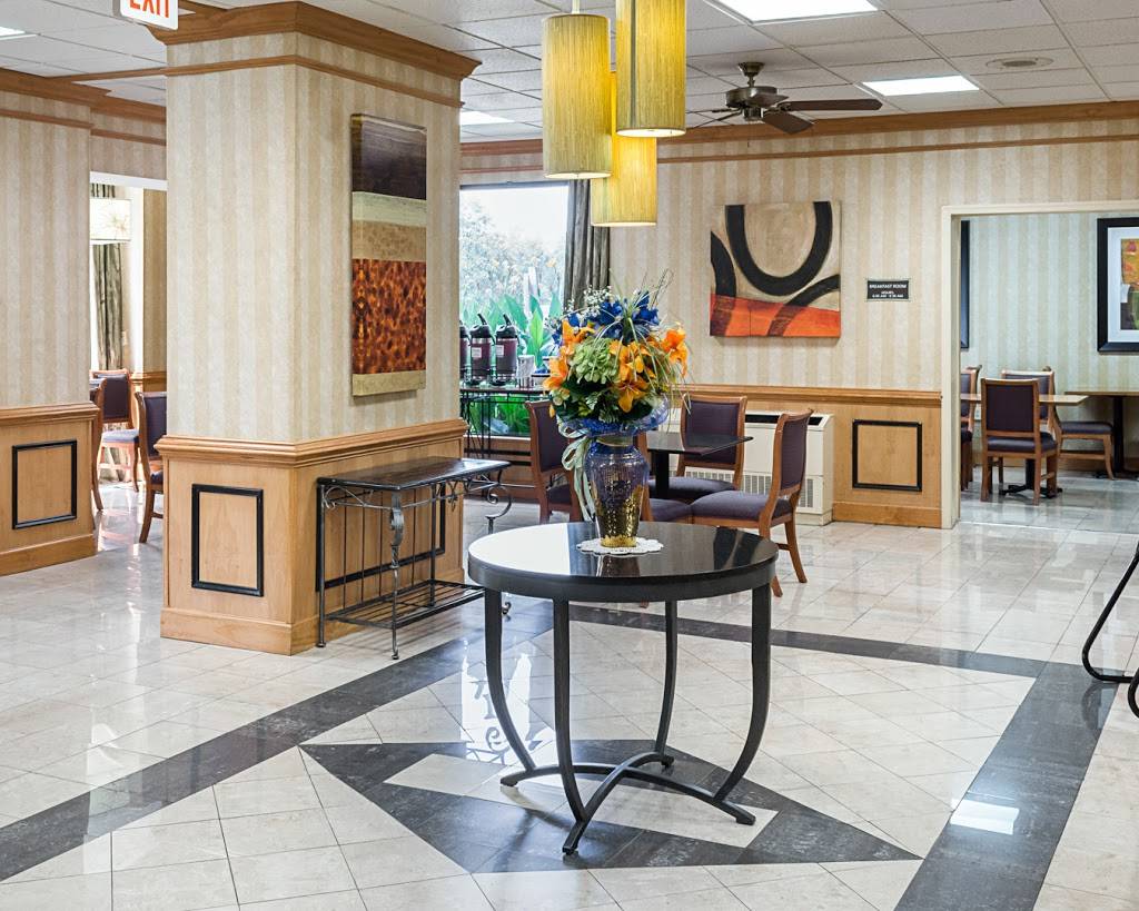 Comfort Inn Petersburg - Fort Lee | restaurant | 12001 S Crater Rd, Petersburg, VA 23805, USA | 8043184836 OR +1 804-318-4836