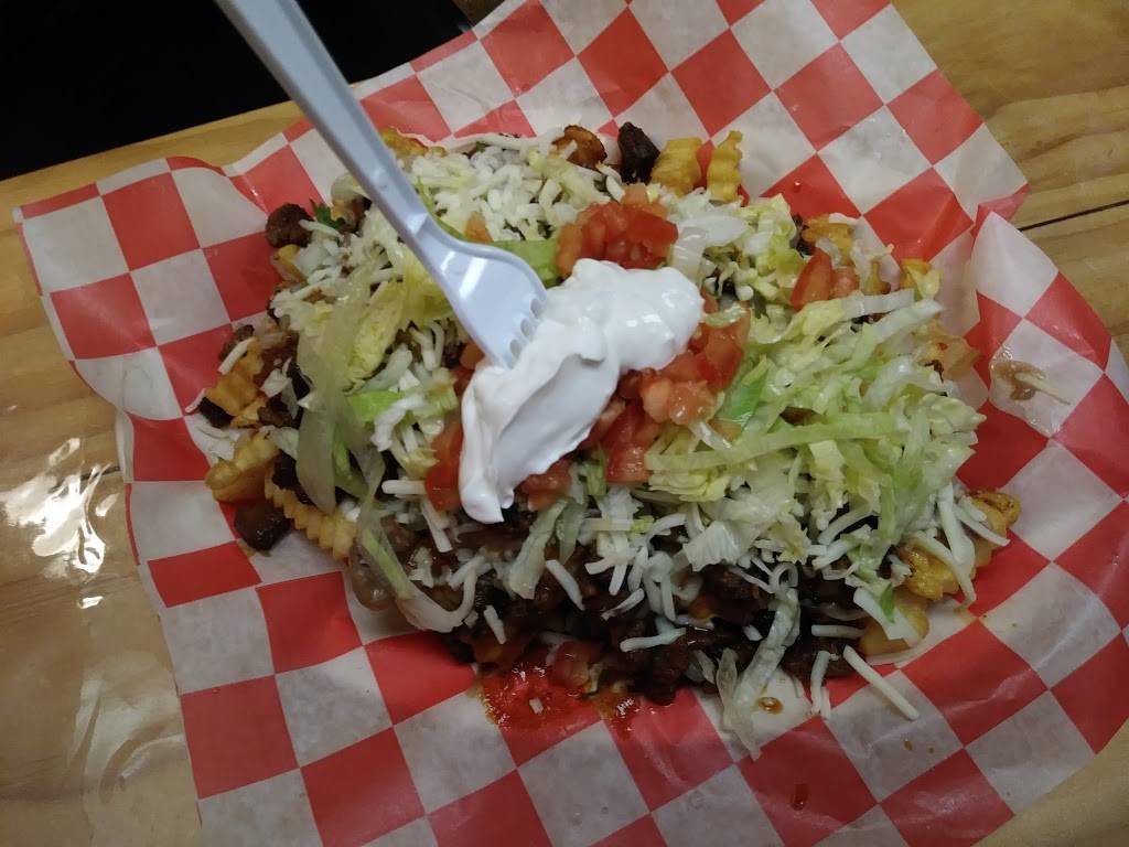 El Tapatito Fast Food | restaurant | 1721 N Broadway, Wichita, KS 67214, USA | 3162671008 OR +1 316-267-1008