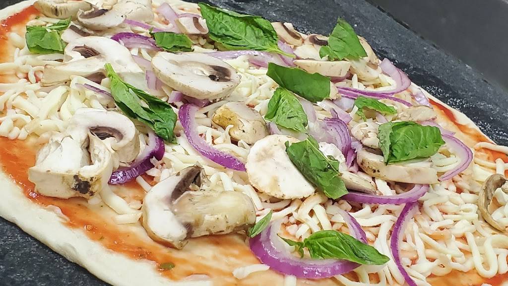 Toto 2 Pizza | restaurant | 7445 Collins Ave, Miami Beach, FL 33141, USA | 7866789673 OR +1 786-678-9673