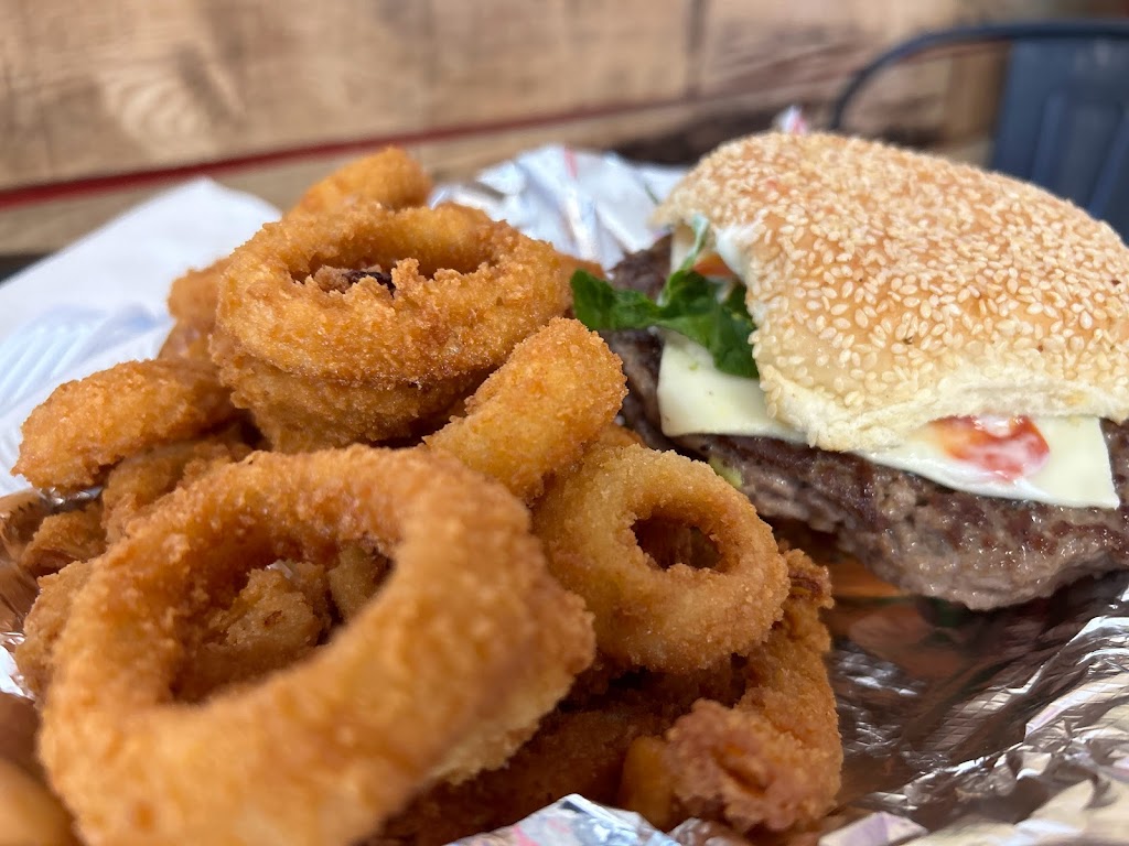 Gyros King 4 | restaurant | 1120 Industrial Dr, Pleasant View, TN 37146, USA | 6152478113 OR +1 615-247-8113