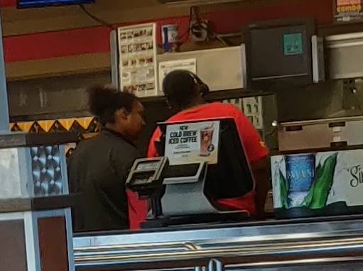 Hardees | restaurant | 11017 Jefferson Ave, Newport News, VA 23601, USA | 7575994454 OR +1 757-599-4454