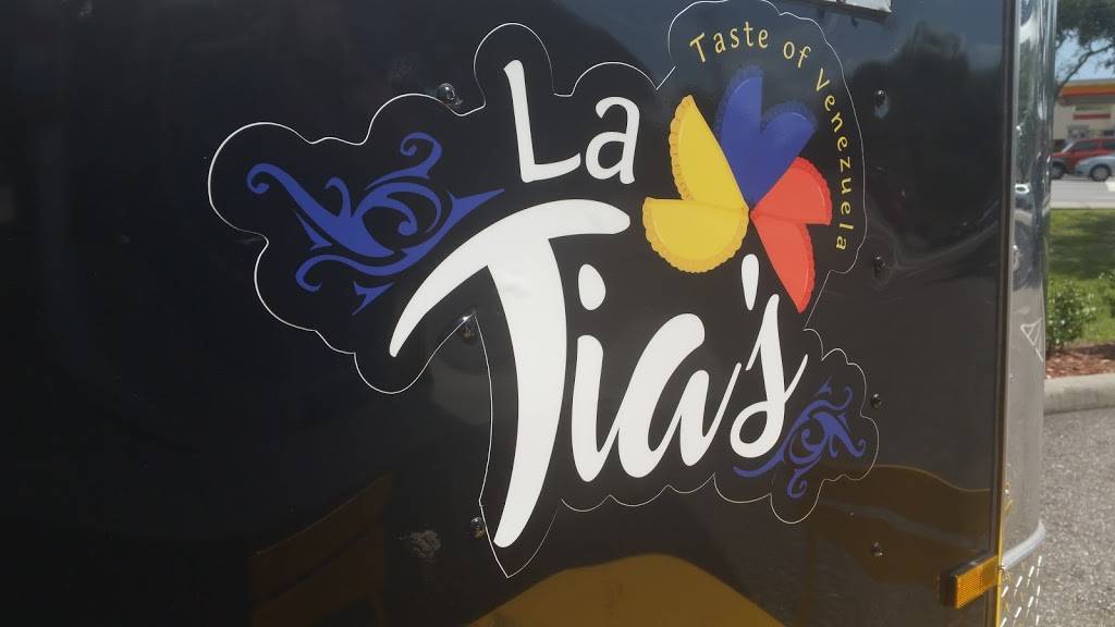 La Tias | restaurant | 101 W Bearss Ave, Tampa, FL 33613, USA | 8132650995 OR +1 813-265-0995