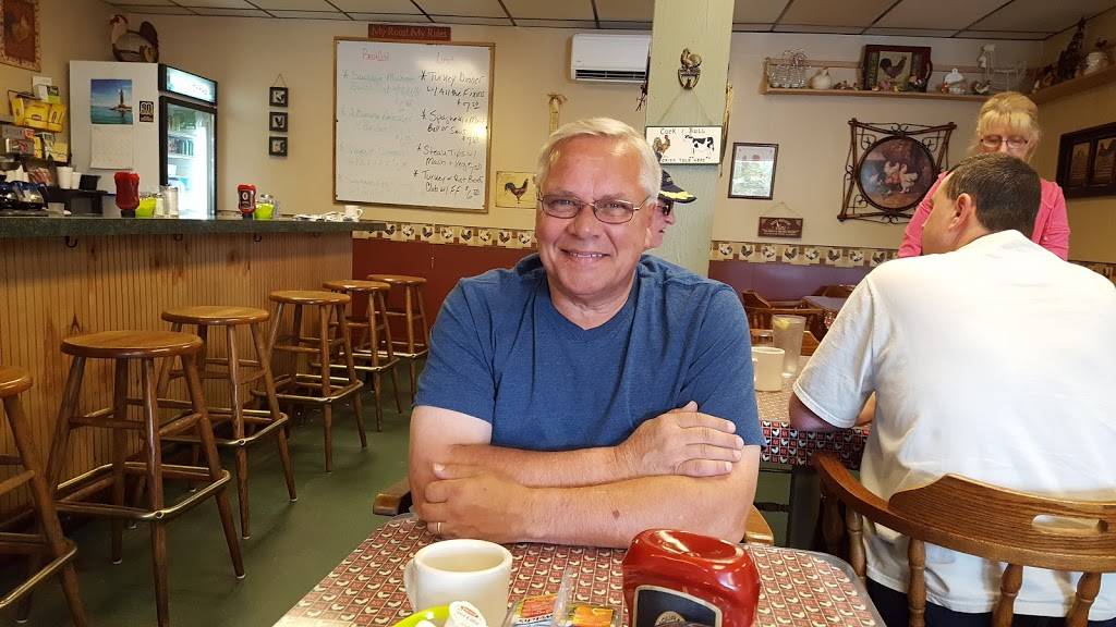 Hen House | restaurant | 95 West St, Gardner, MA 01440, USA | 9786326322 OR +1 978-632-6322